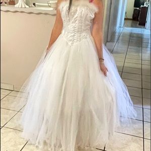 White quinceañera dress